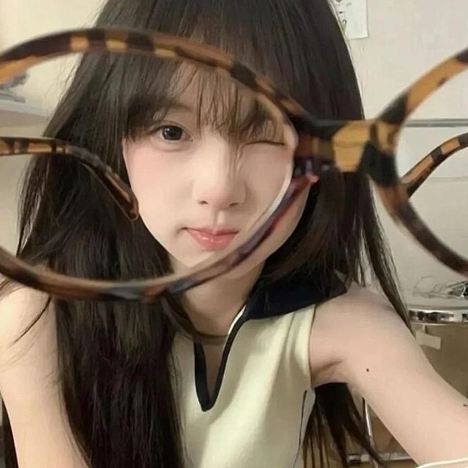 女一