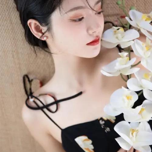 弯钩商贸