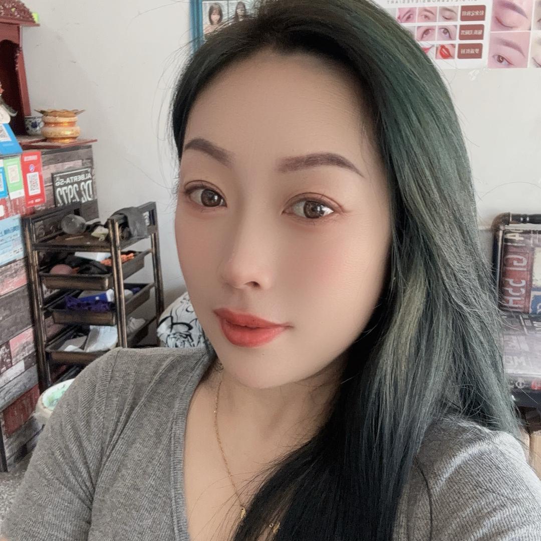 靓丽人生烫染造型