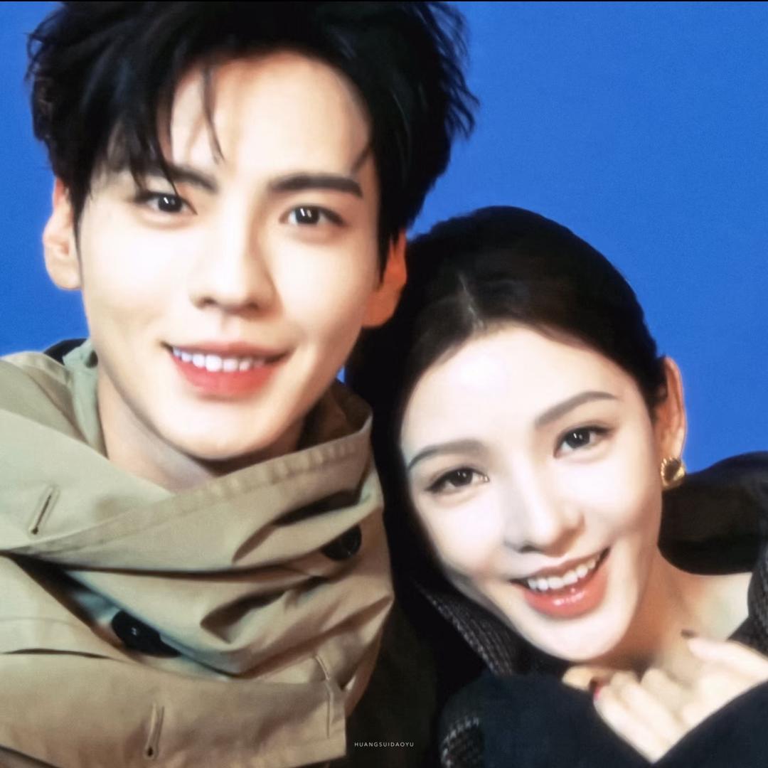 黑金鱼与红金鱼