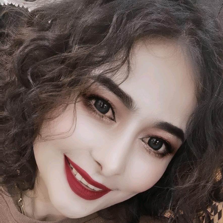 LAYLA(͡° ͜ʖ ͡°)