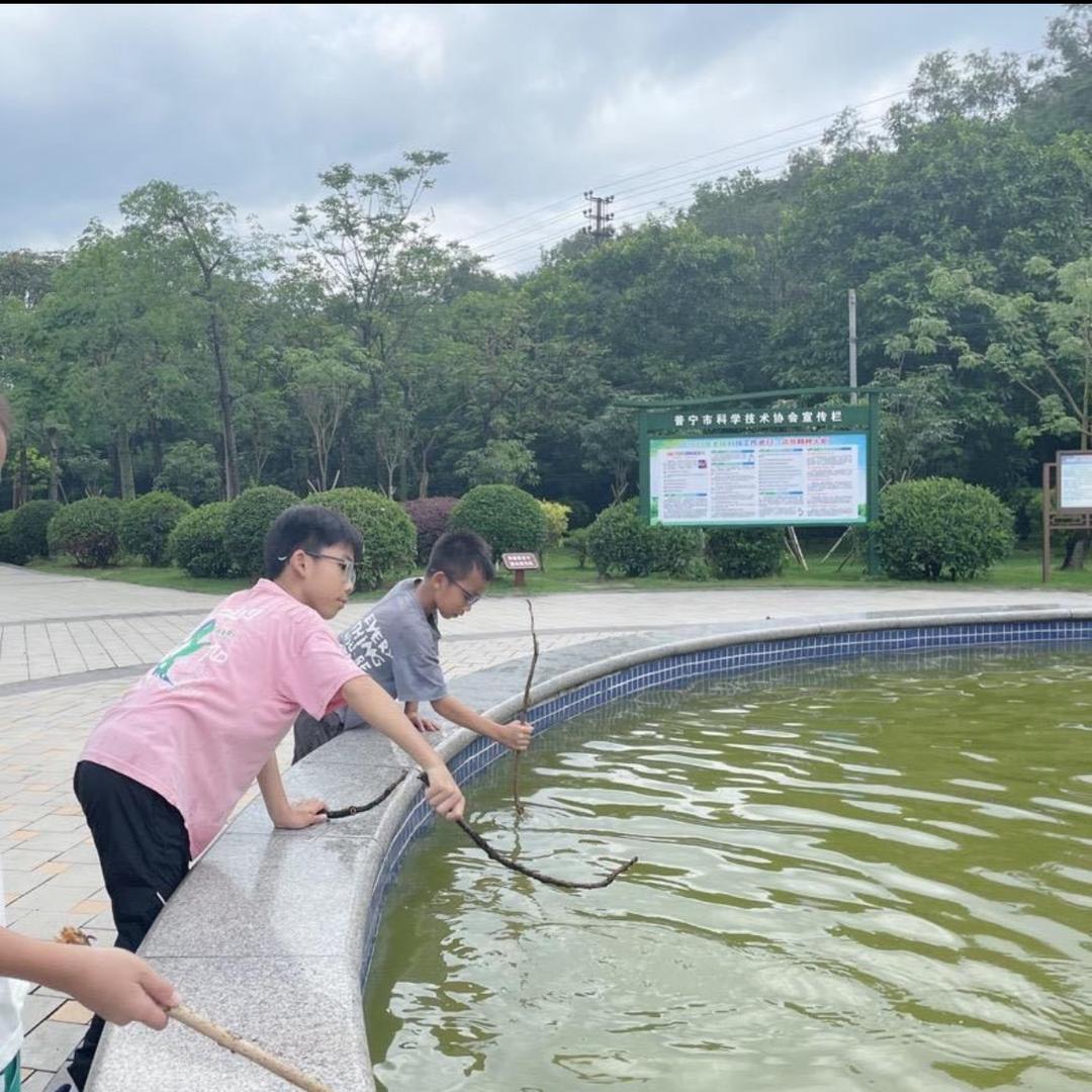 追光的熙睿