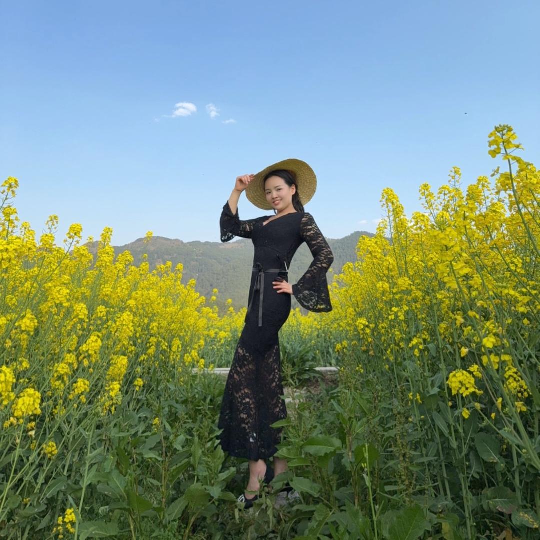 杜依妮身材管理🌻🌻娟娟