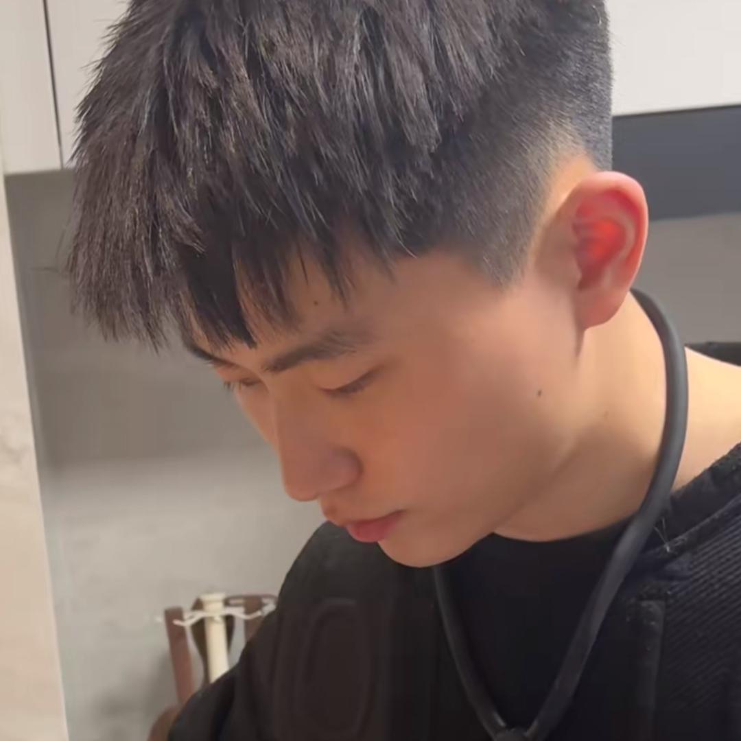 小曾Lucky