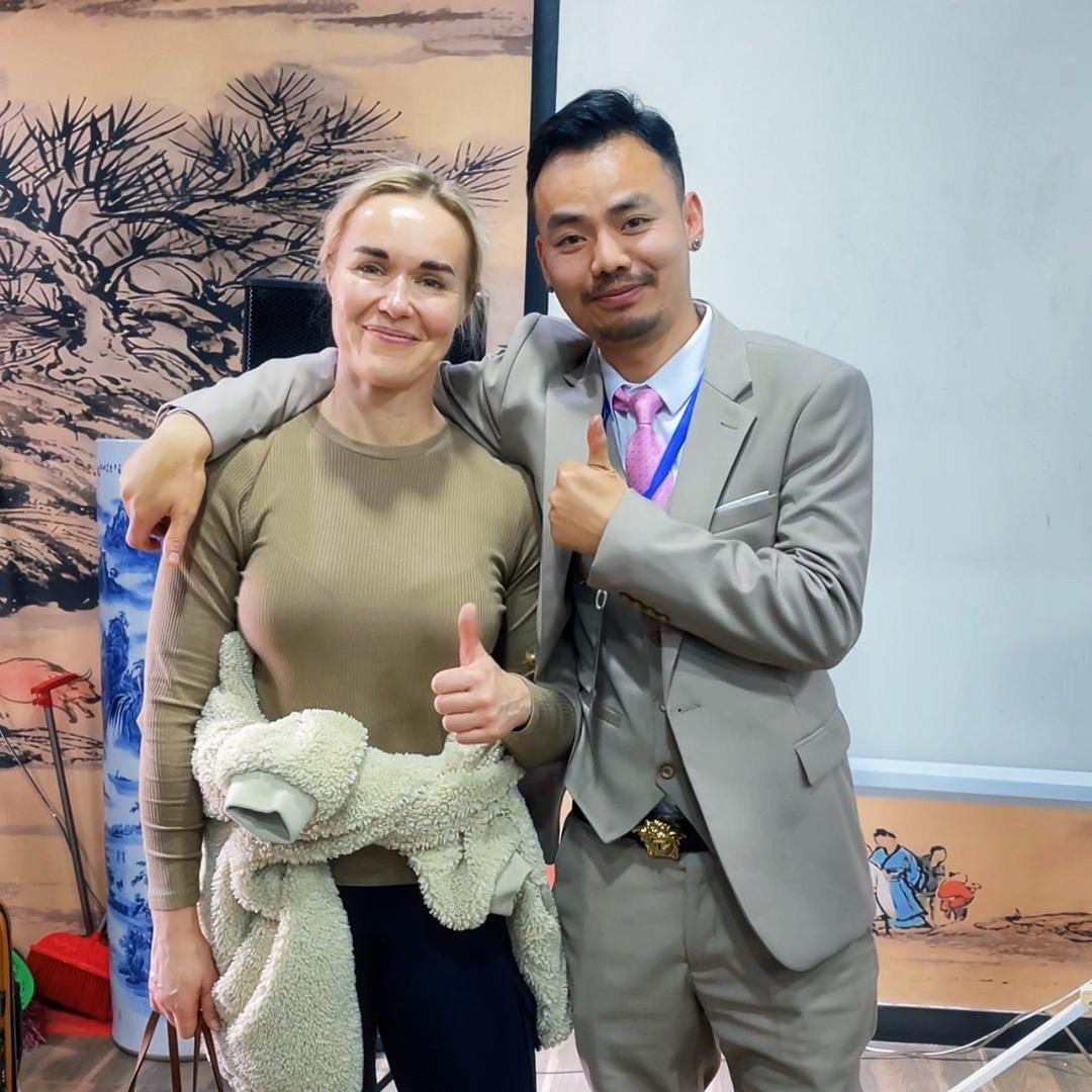 马犬与理发师
