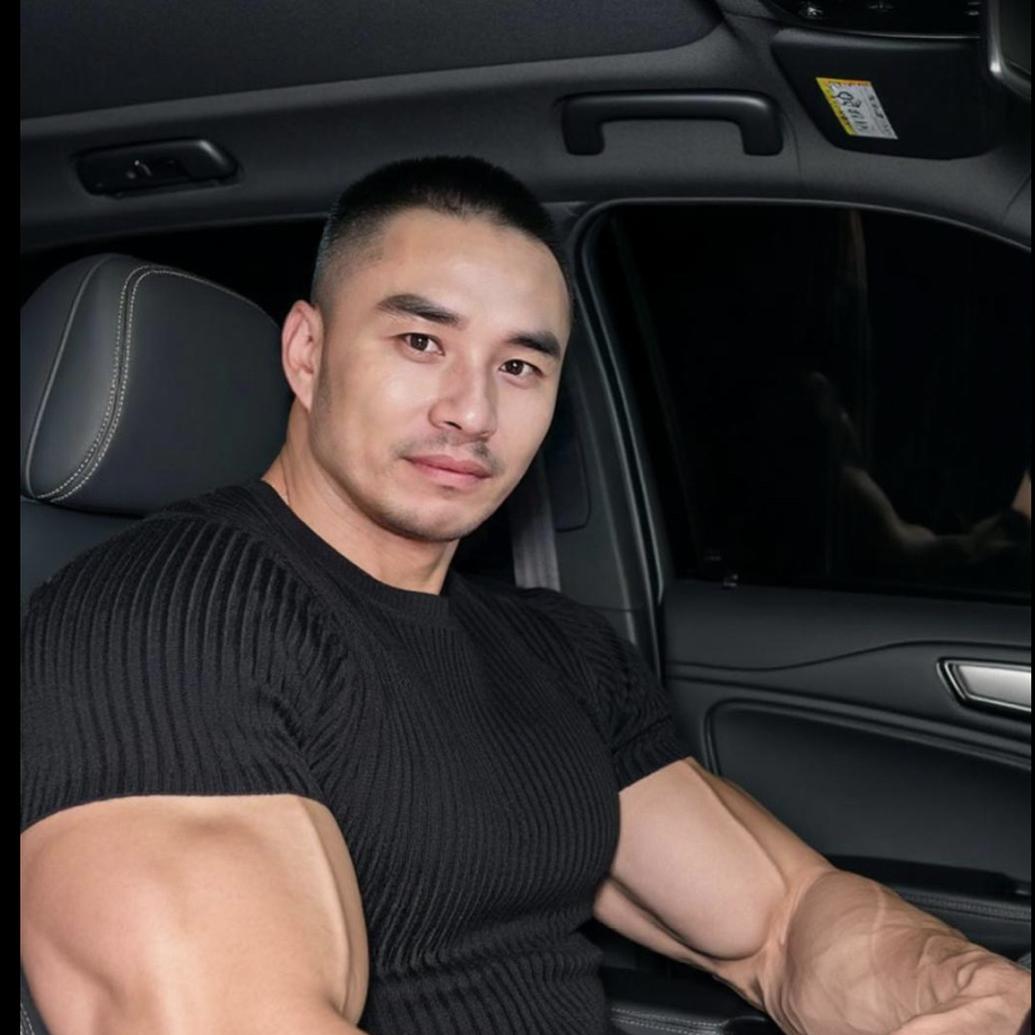 谁家的大叔（汇龍名车）收购出售二手车🚘