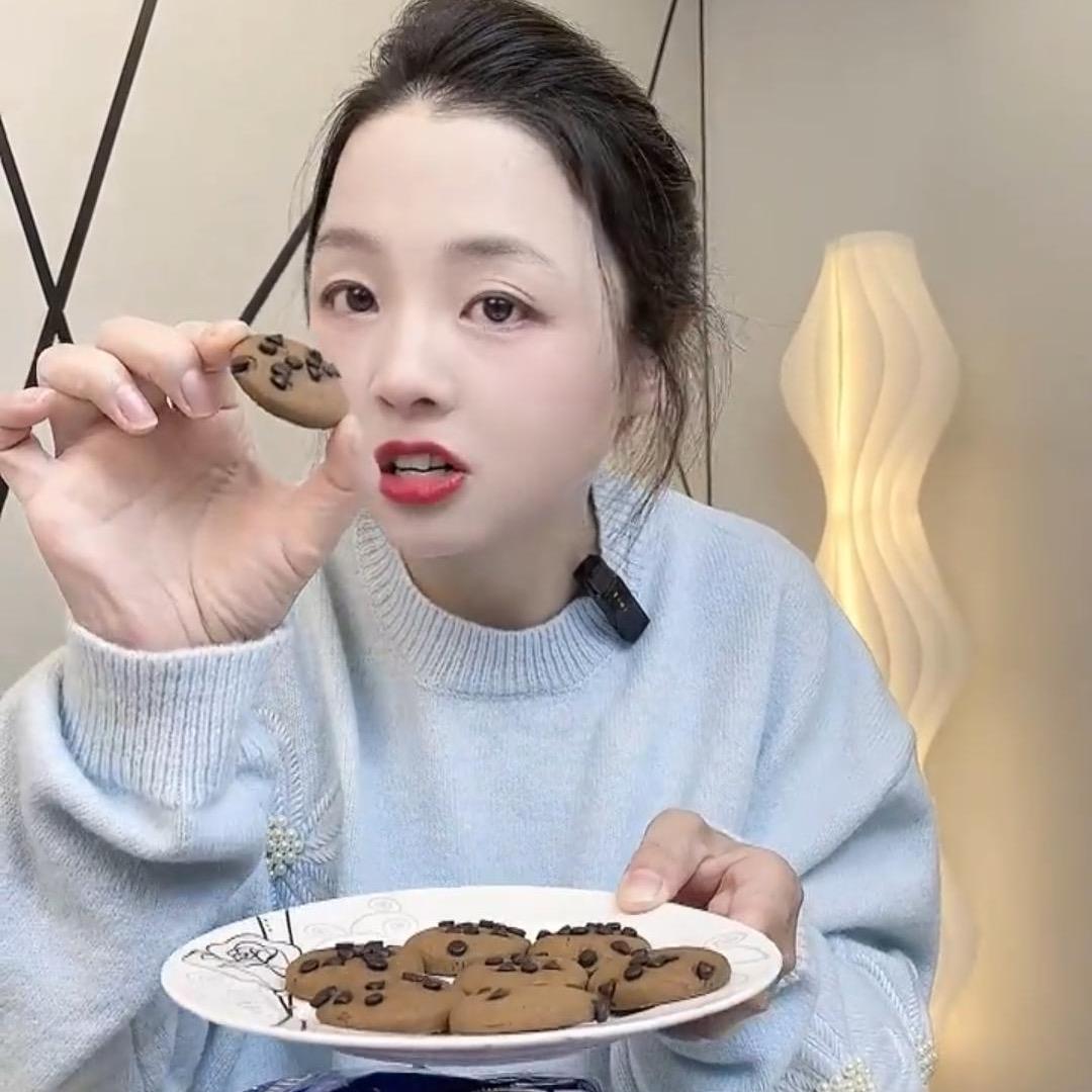 芳子的朋友圈