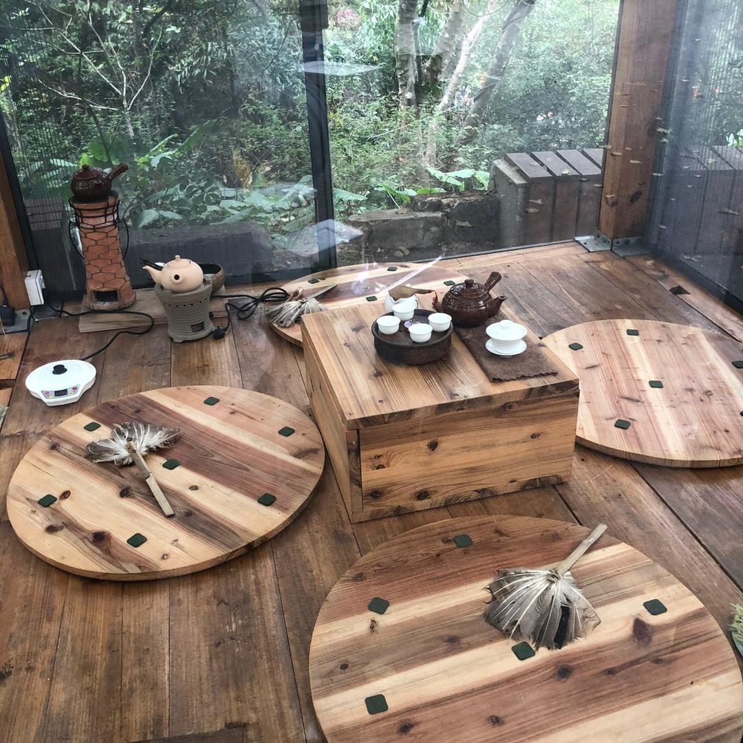 我拿故事换杯茶