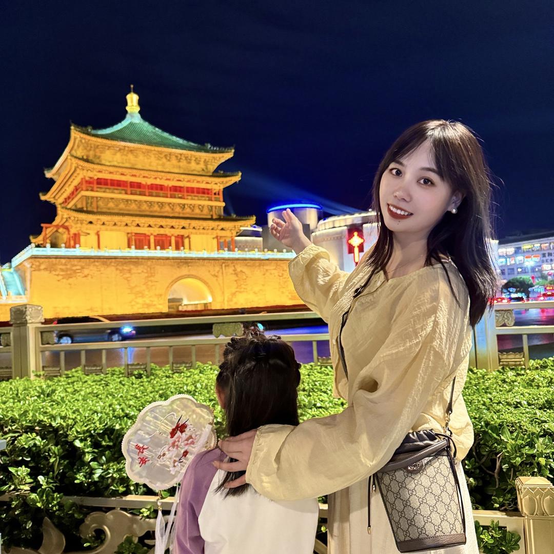 悠悠在深圳