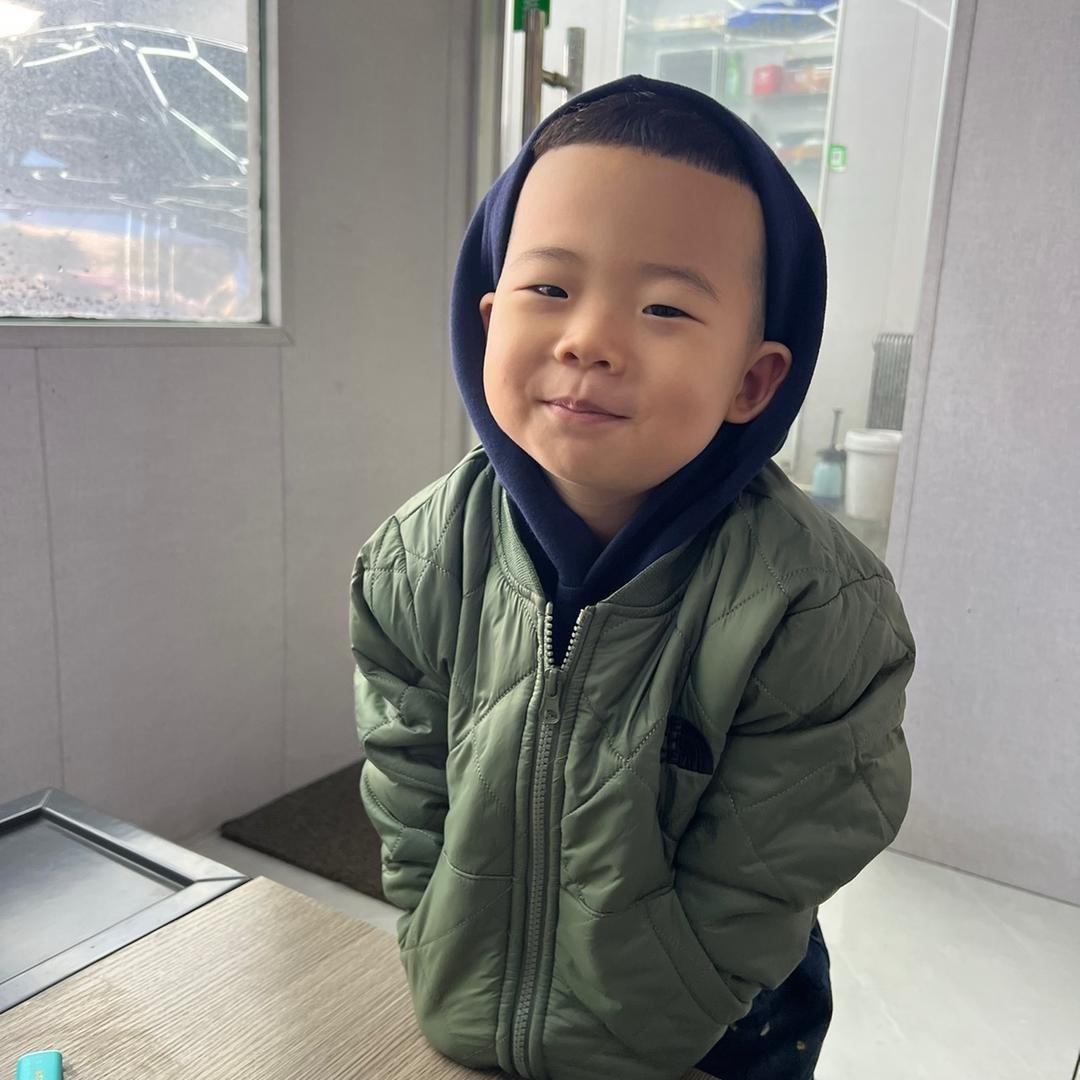 男的