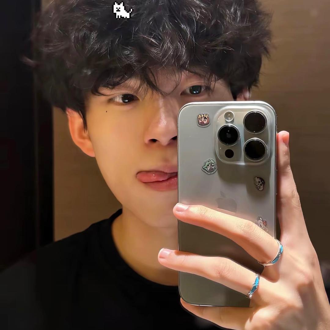 小小煊🌟
