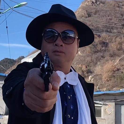 帅哥（搞笑视频）