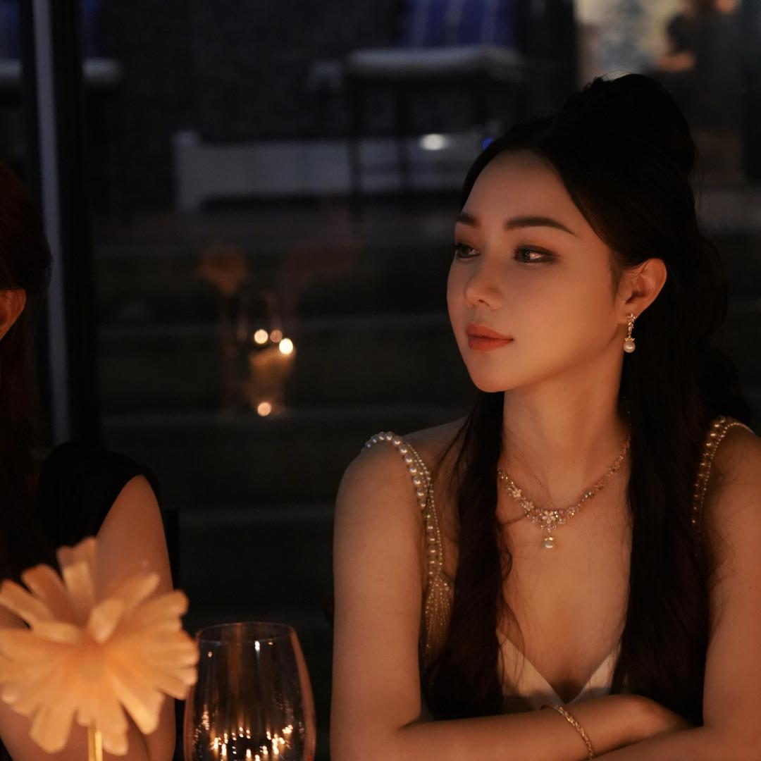亿万YVONNE