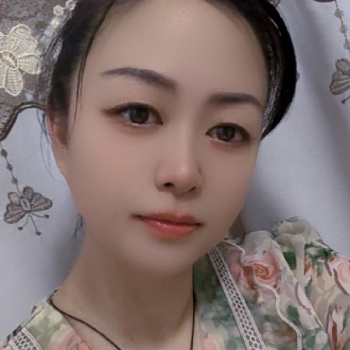 静姐🎙️《8点10分》