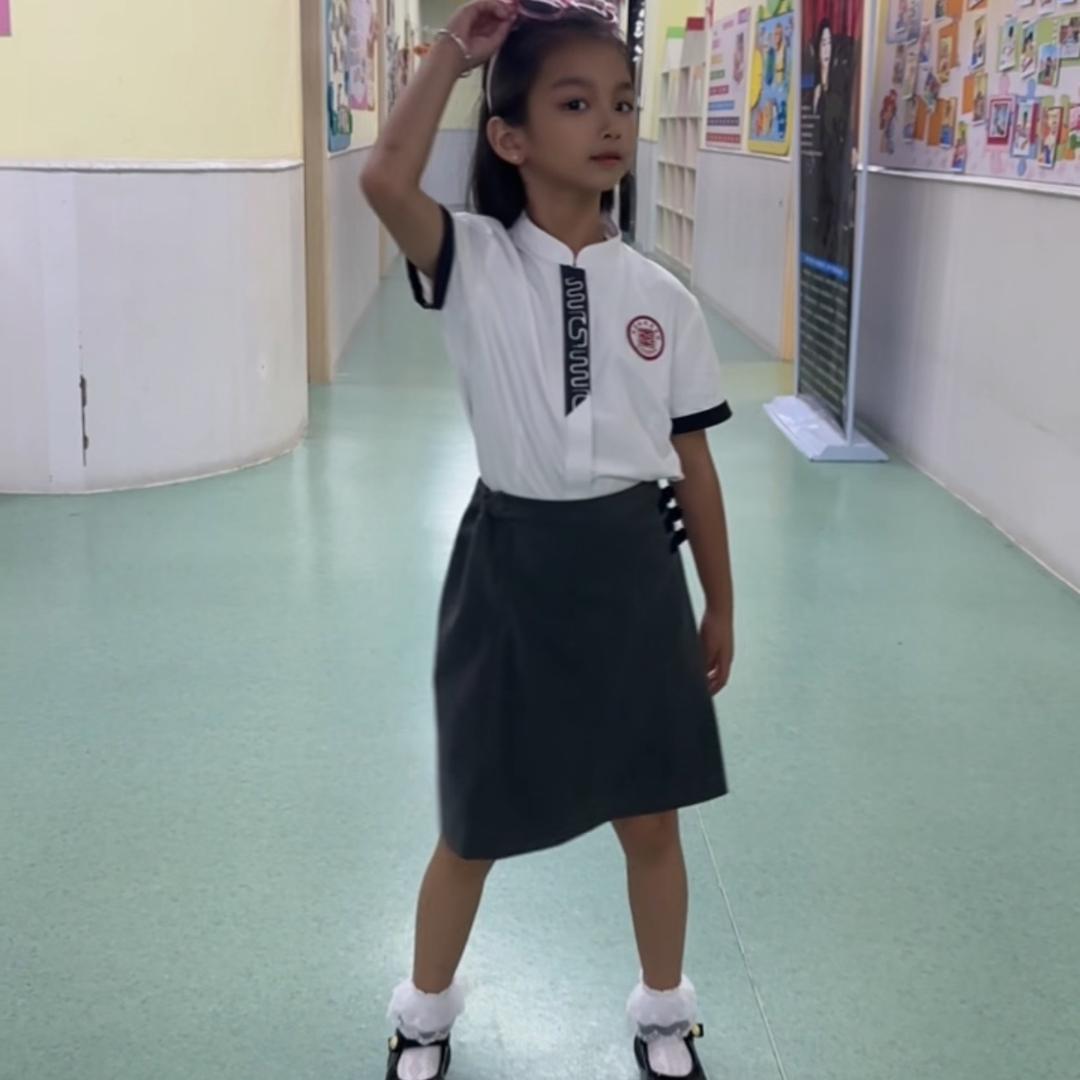 小苗苗