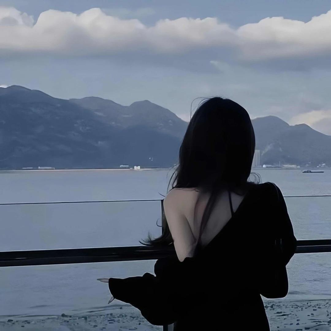 小王要努力吖