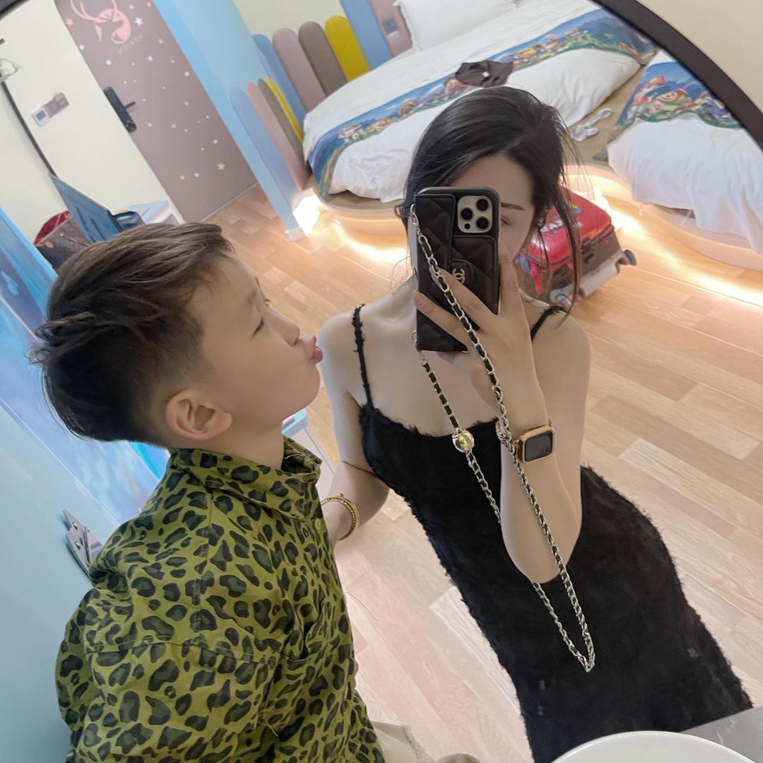 雅琦-