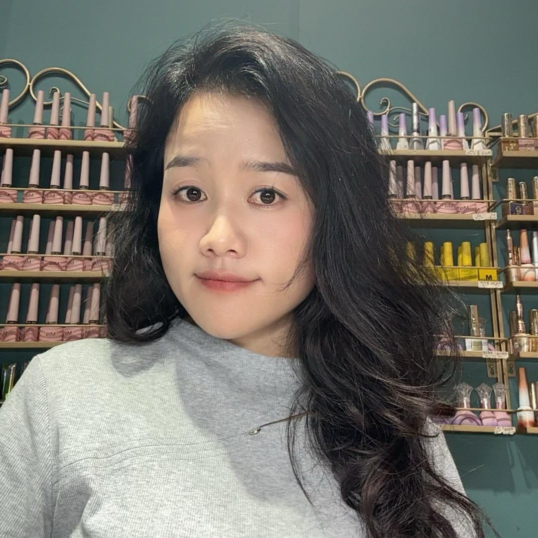 永德超有名气的美甲师阿莹💅