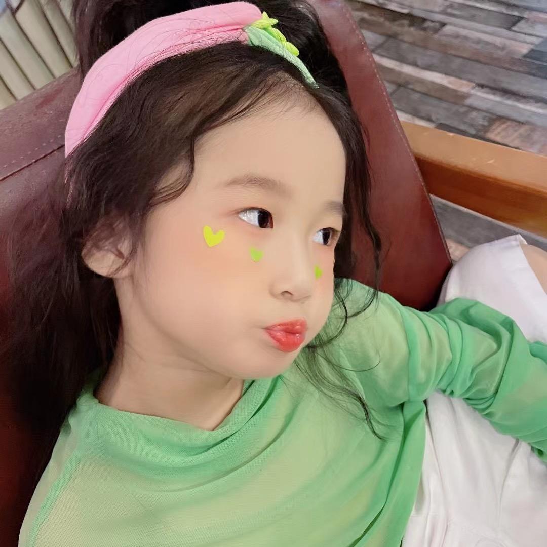 Liu_momo