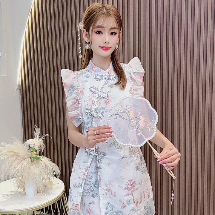 古妮奢曼自制服装工厂店