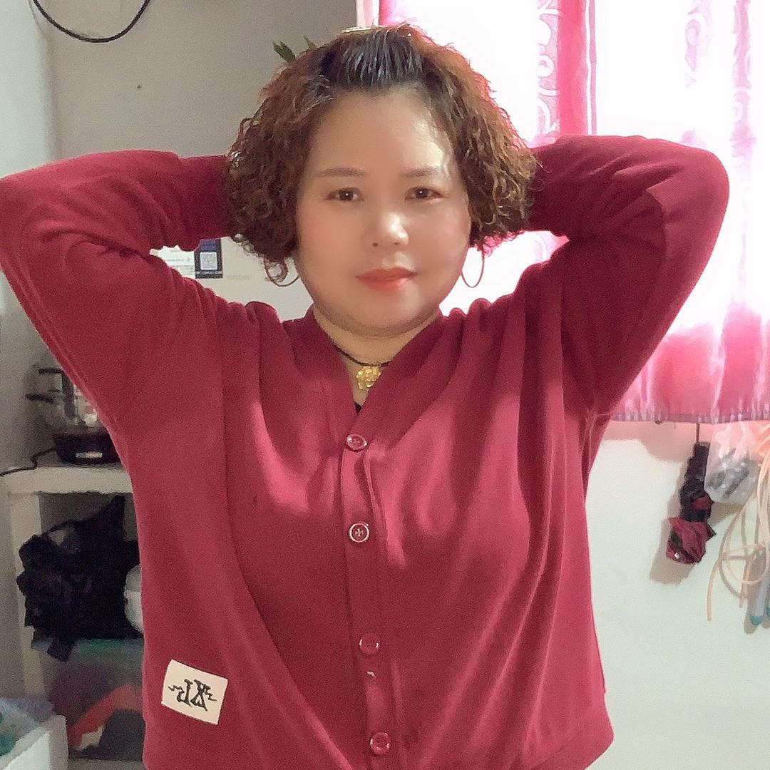 梅香庭院巜张红英》