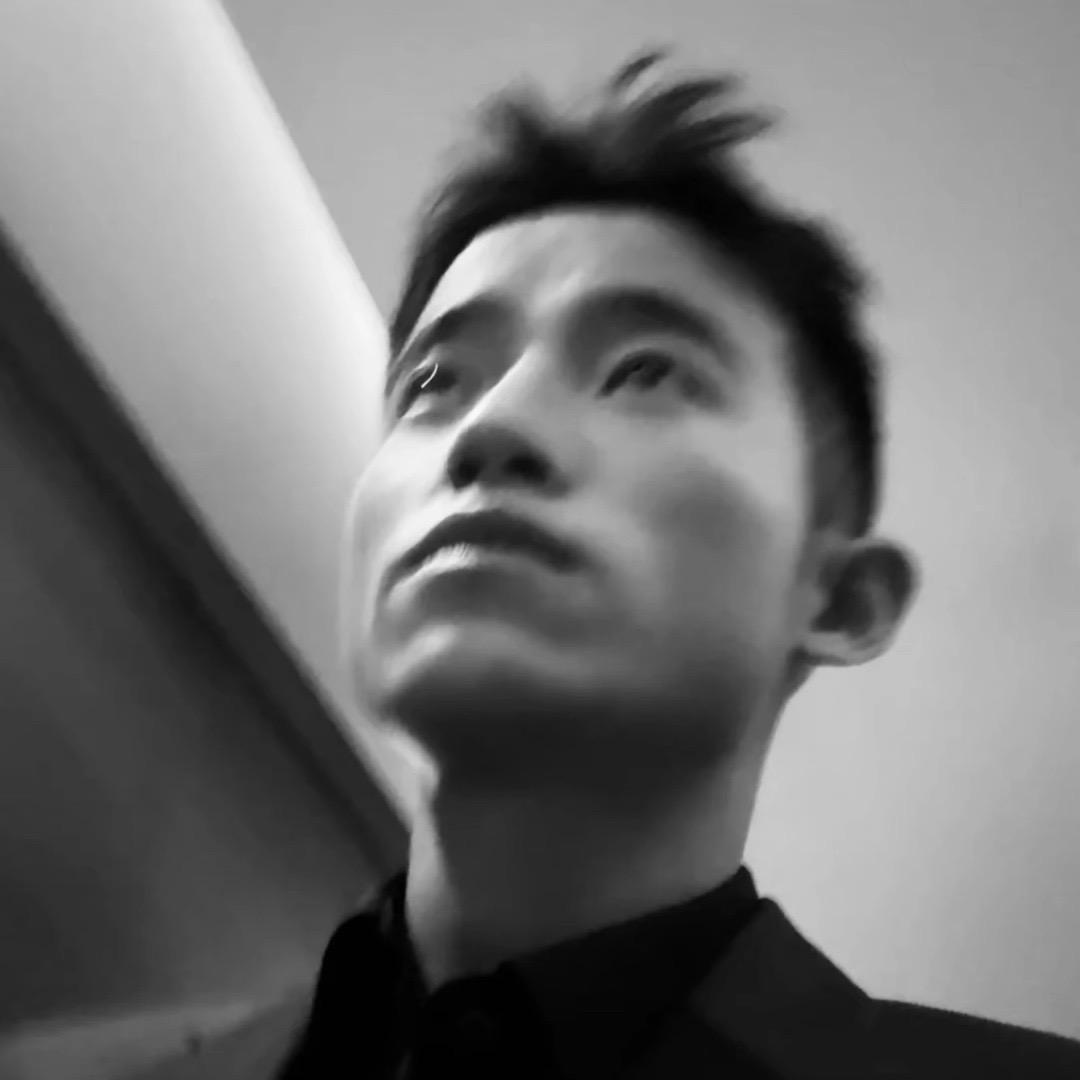 ҮГүй