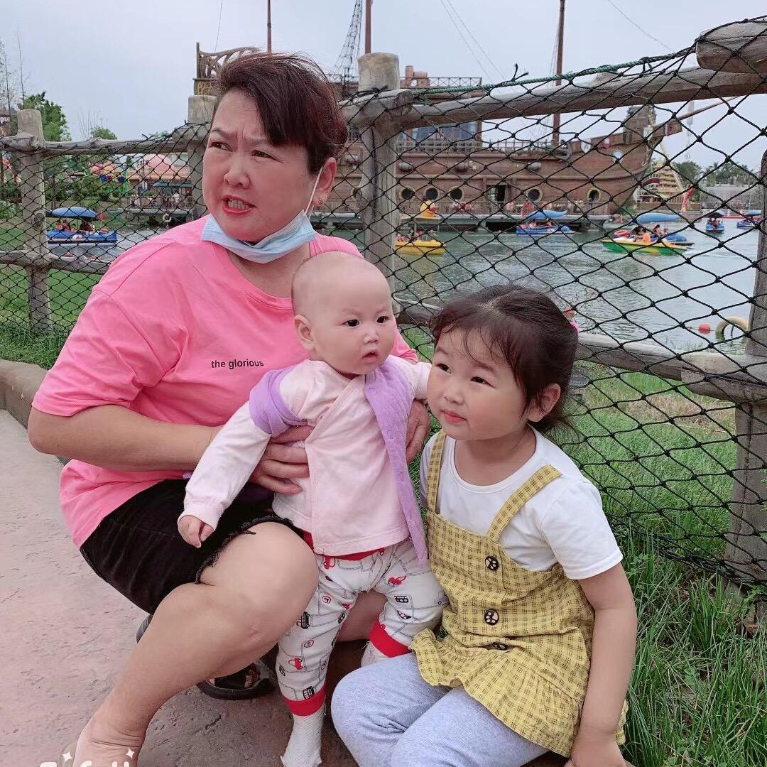 潘NN