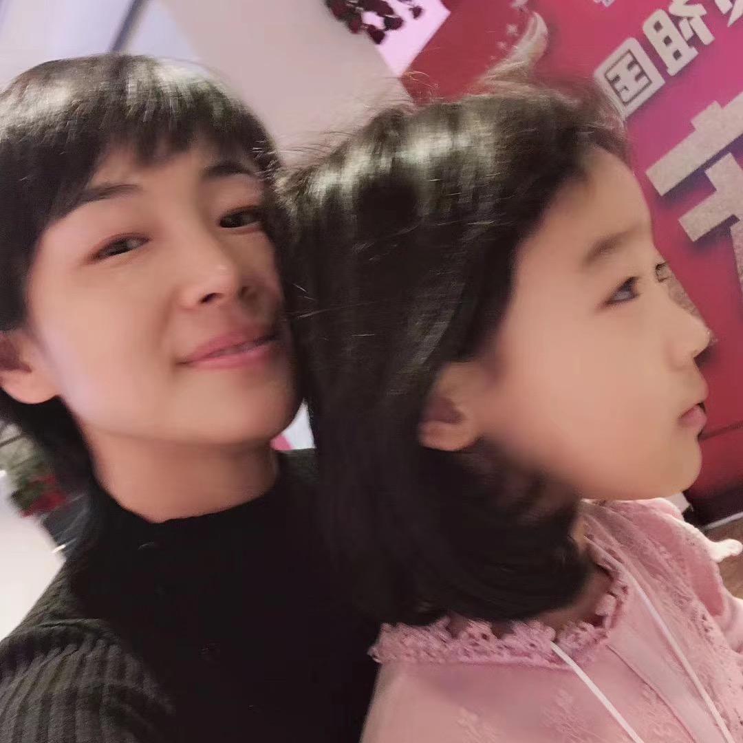 张爽在三亚
