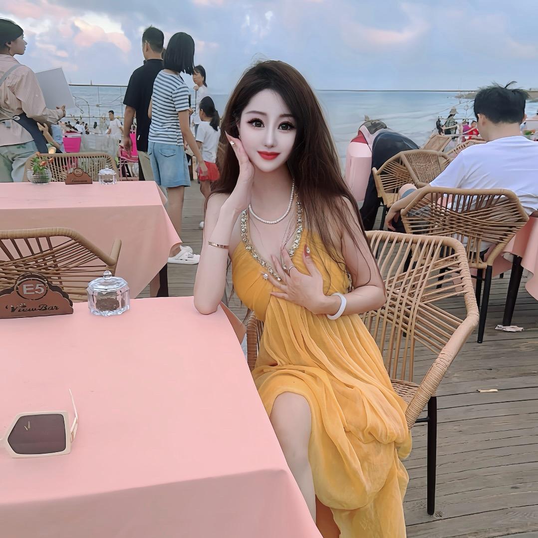 小越吖