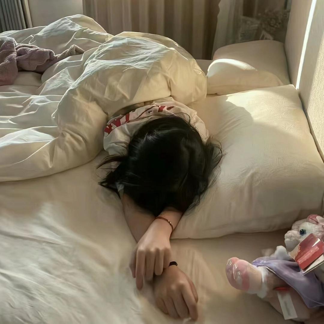 萱萱特困