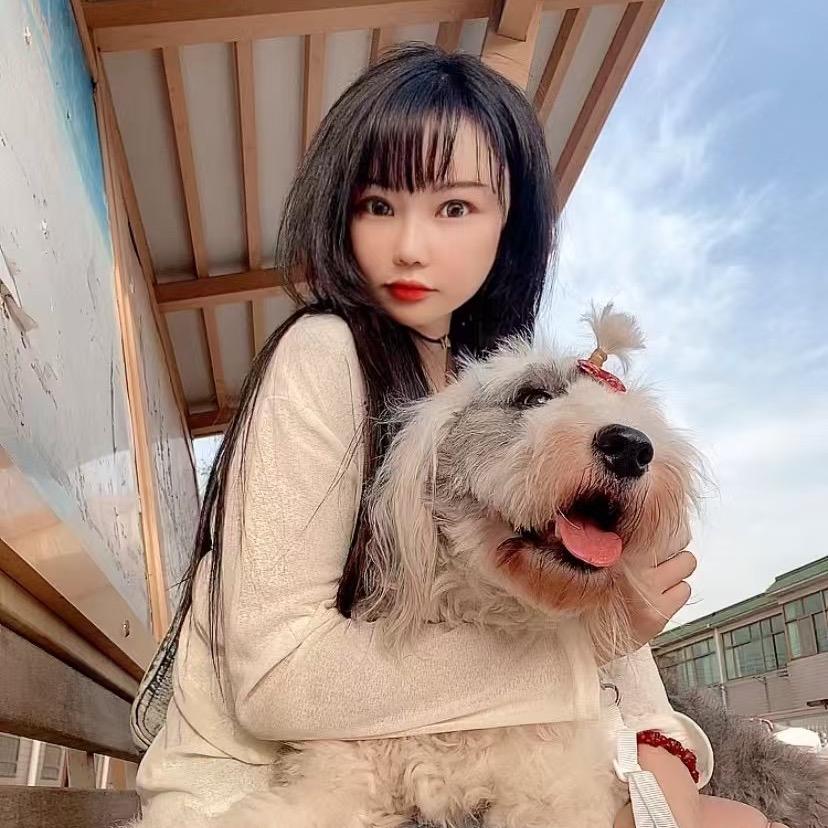媚媚🎀