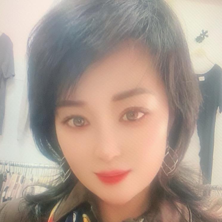 名优美衣妆工作室