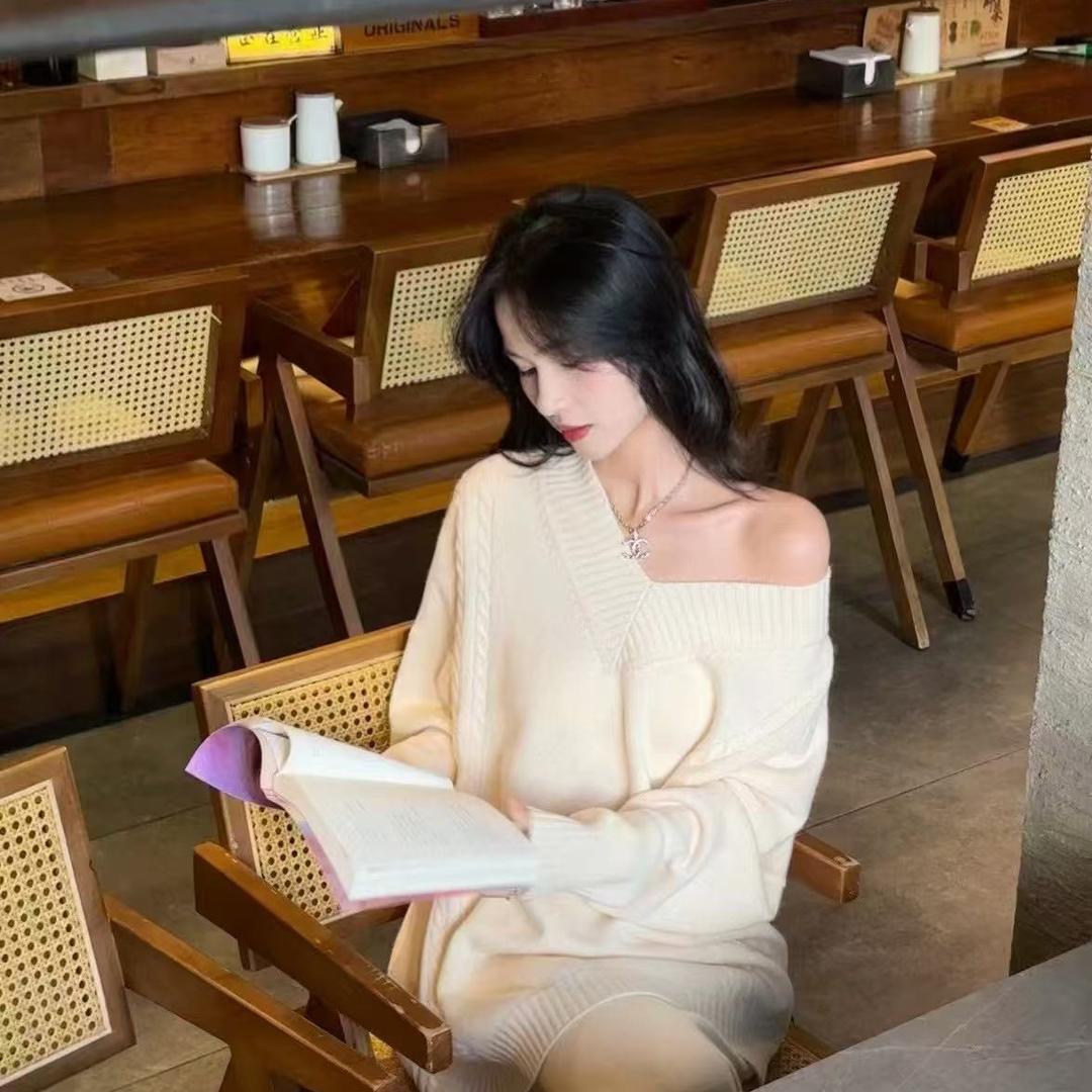 蔓蒂羽绒（高端女装）