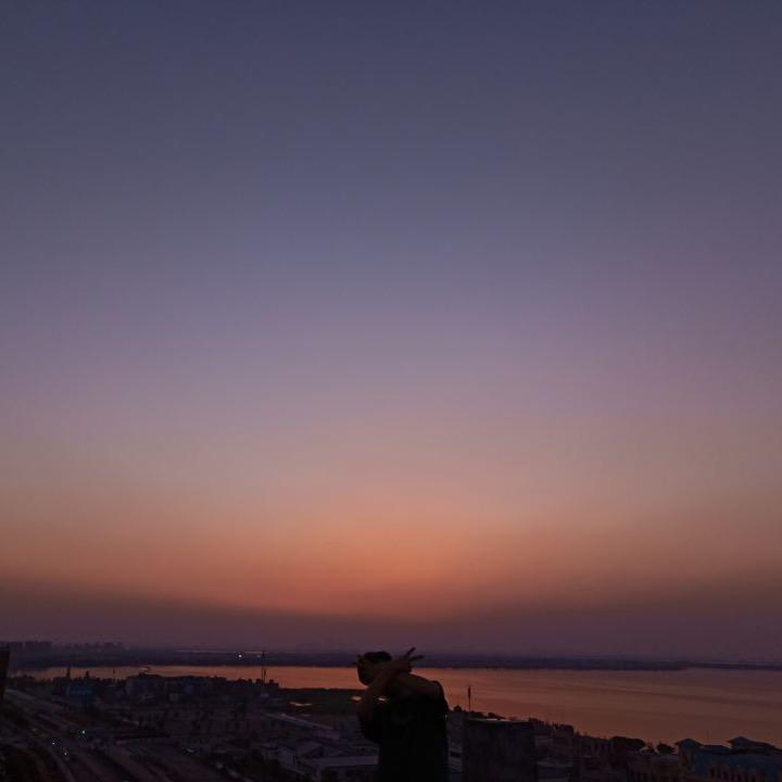 @浩圆啊头像