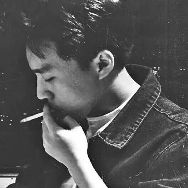 黑白1