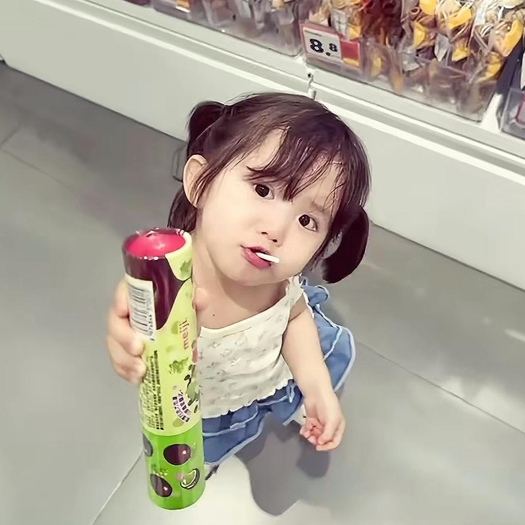 qiqi^