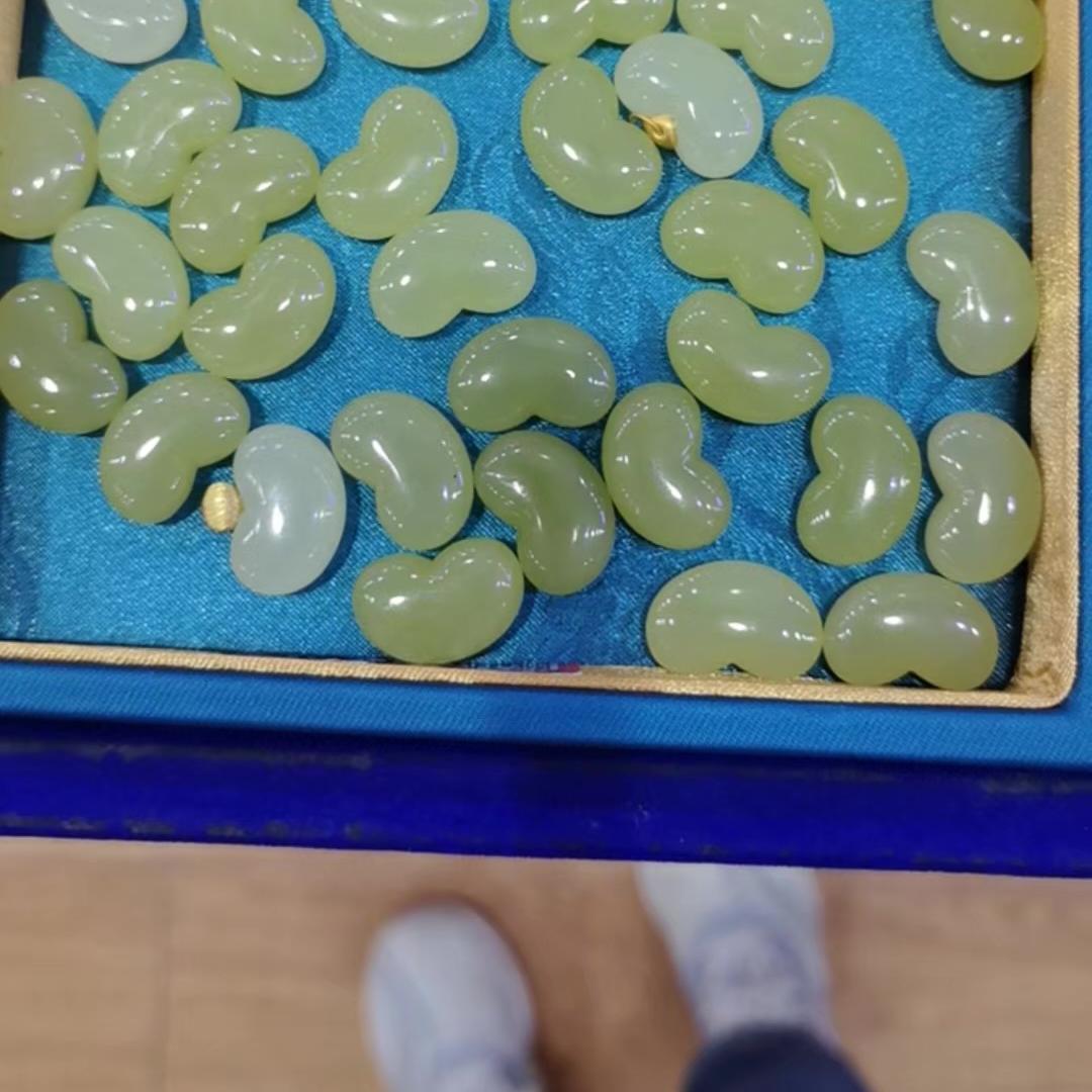 呱呱美玉铺