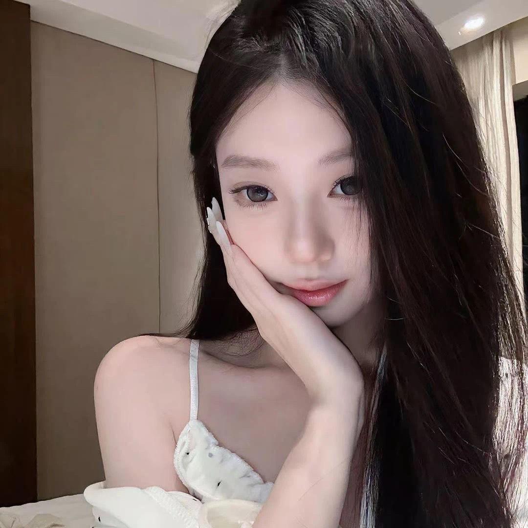 老公假死偷窥我上坟十八年