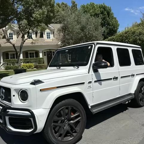 ㅤ︀ ㅤ︀ ㅤ︀