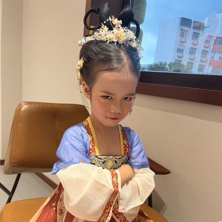 茂华·青云颂 刘融燕