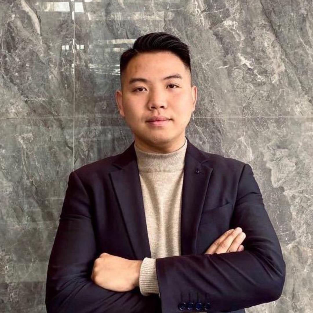 贴膜的乔治（宣汉新启航）