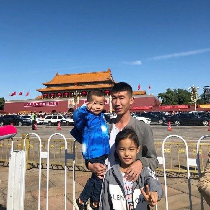 奔三80后