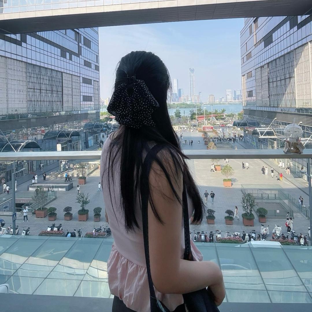 橘子味的柠檬🍊