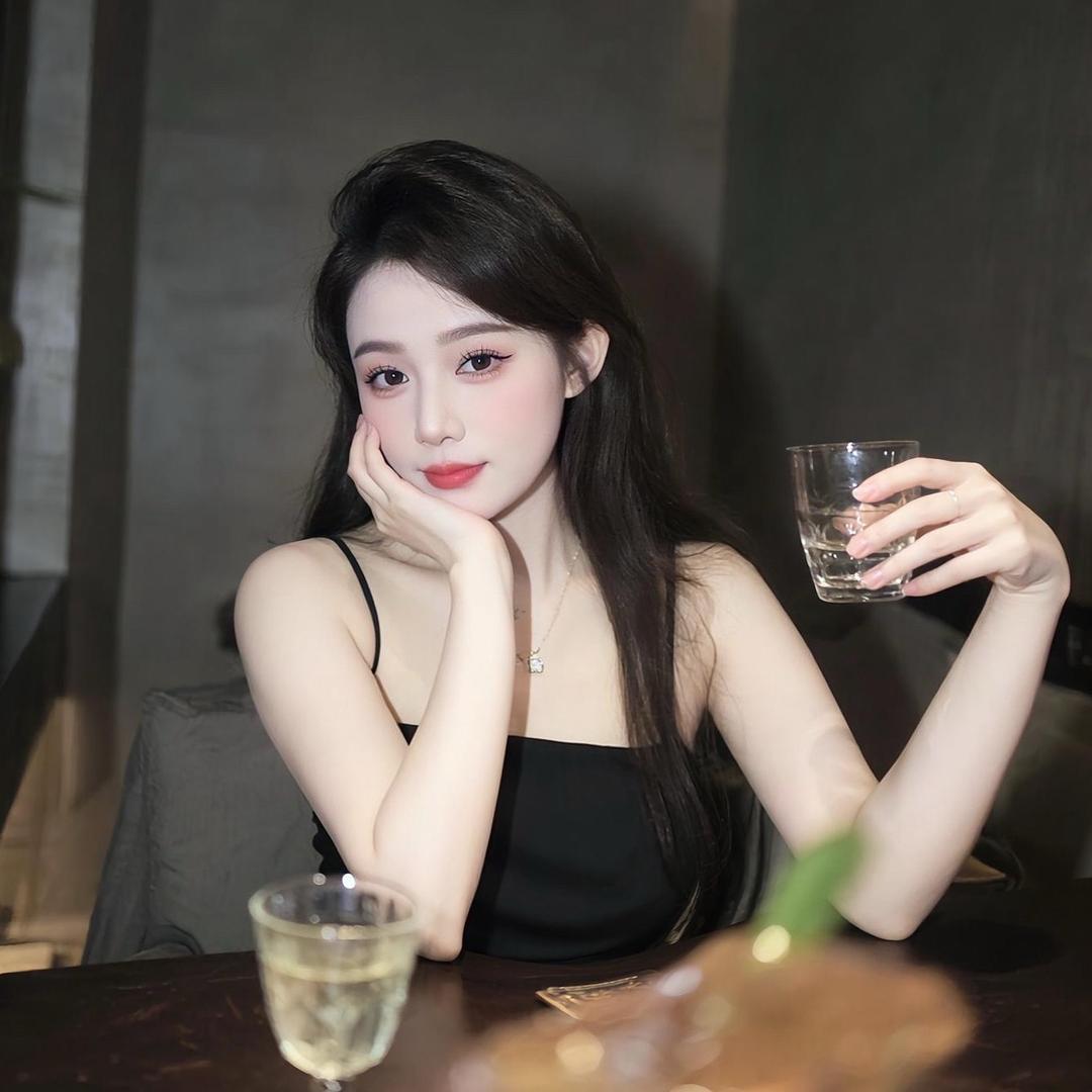 优优呀⁸¹⁸