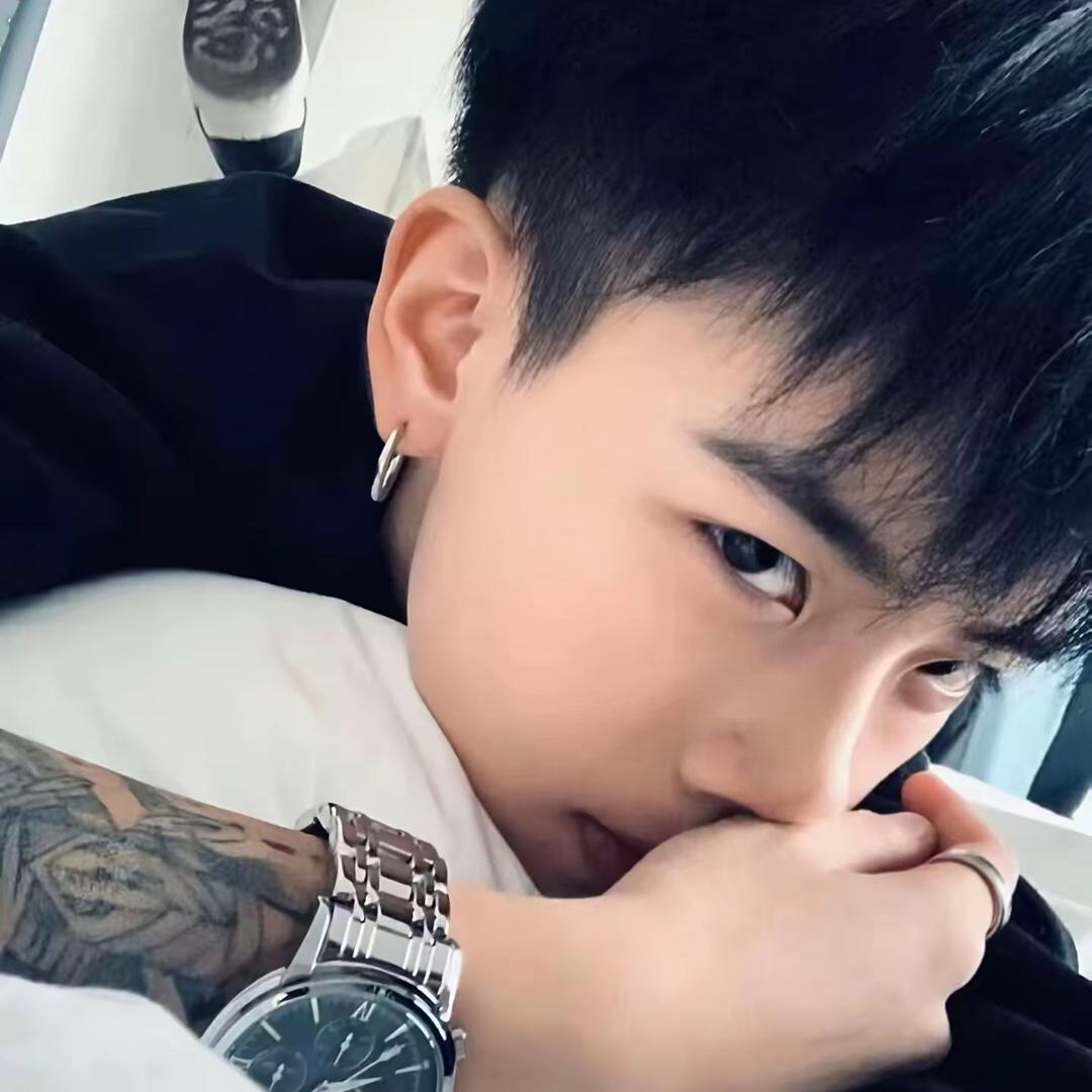 吴磊. 🧸