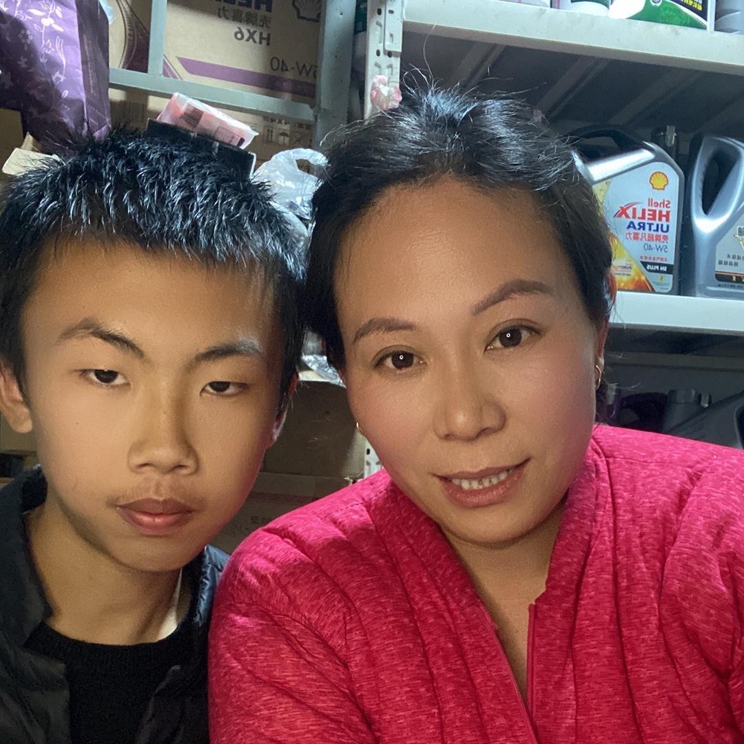 琪总和后妈（付志美）