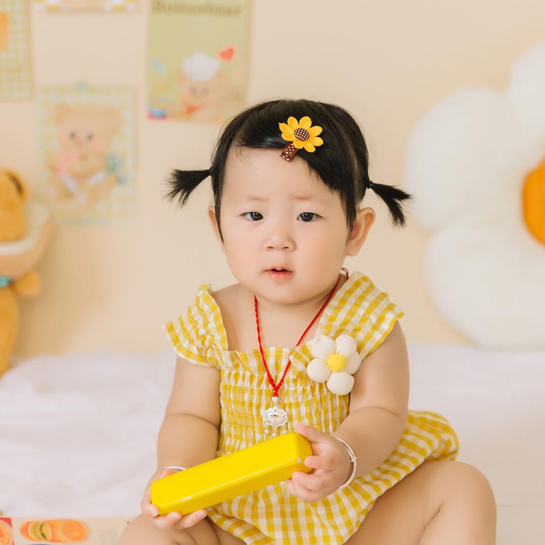 爱听音乐的小暖暖