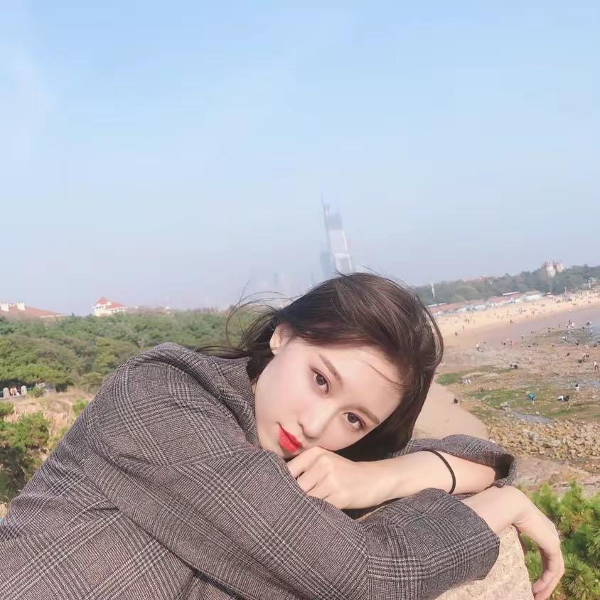 欣欣吖
