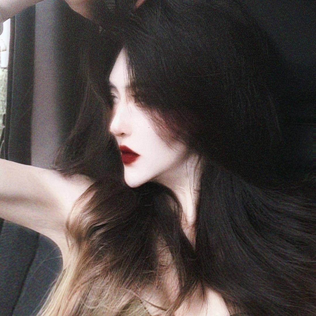 ζั͡✾َ 四小姨𝓛 এ‘’