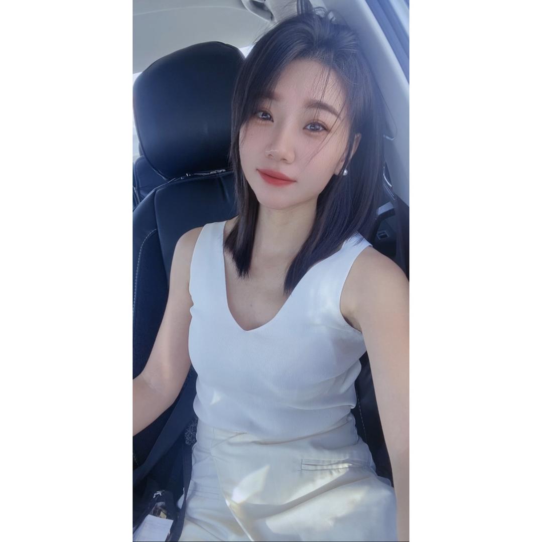 吴女士.